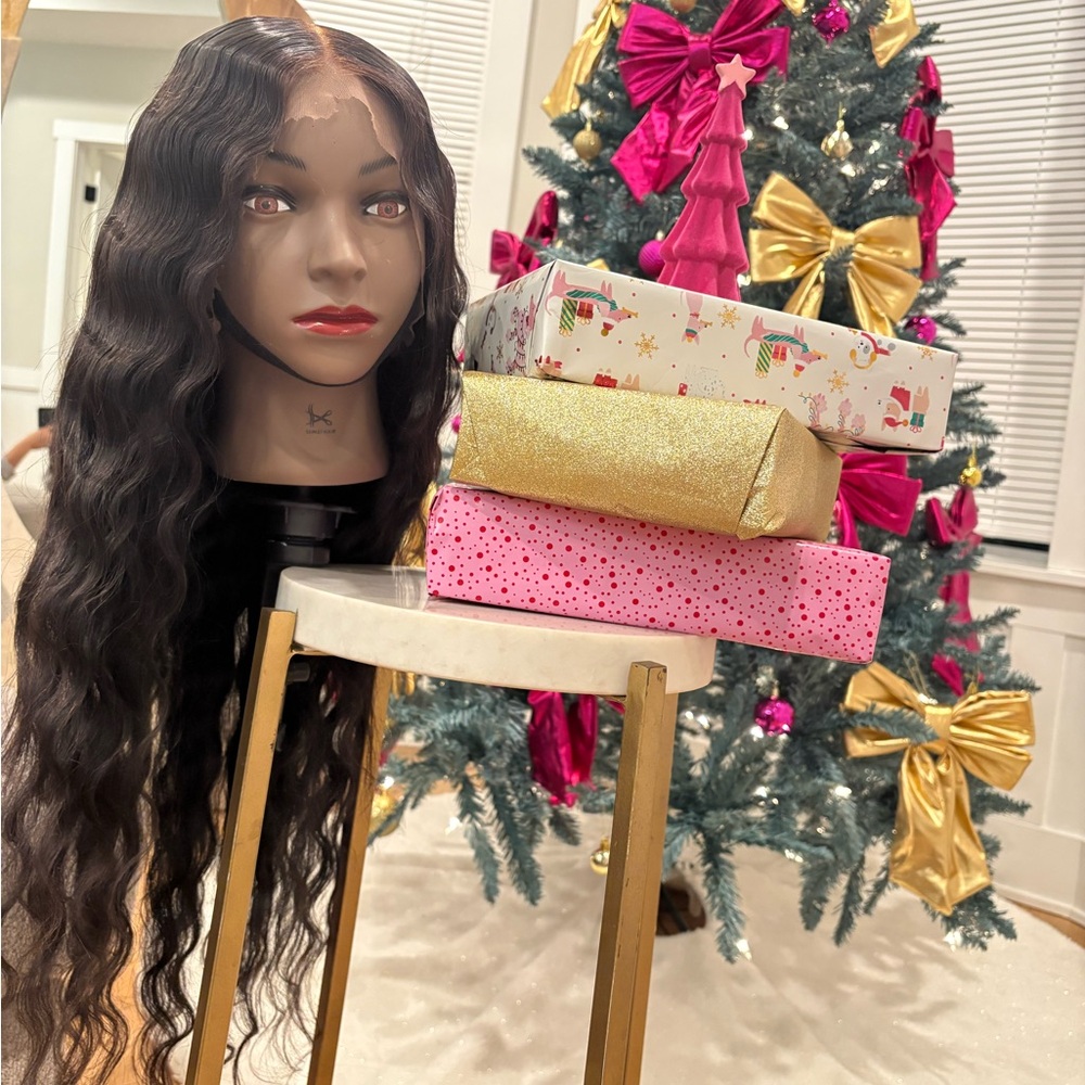 100% Human Hair, 200% density, 26”, 1B natural, bodywave, glueless.